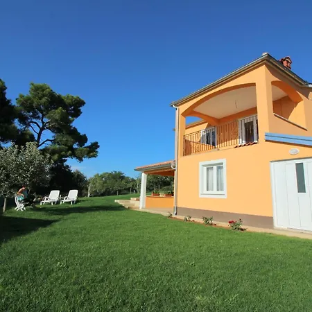 Anna Premium Mit Meerblick Und Garten Porec